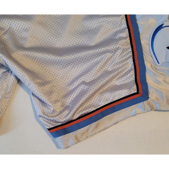 Vintage Cleveland Cavaliers Basketball Shorts Size 40 White Puma NBA W Flaws - Picture 13 of 16
